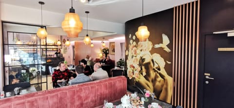 People, Lobby or reception