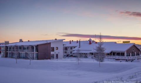 Property building, Day, Winter, Sunset