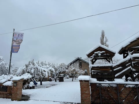 Matanovi Dvori Villa in Slavonski Brod