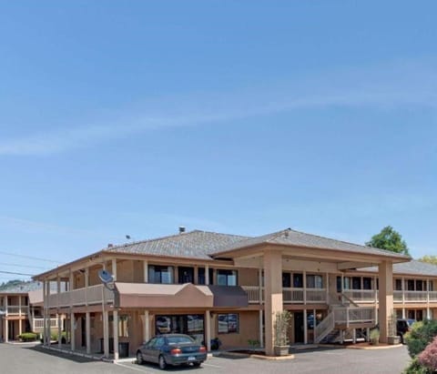 Niwas Inn Hotel in Fife