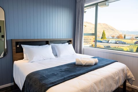 Bed, Natural landscape, Lake view, Mountain view, towels