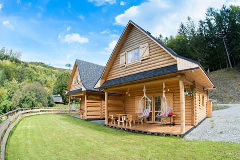 Property building, BBQ facilities, Garden, Balcony/Terrace, Garden view