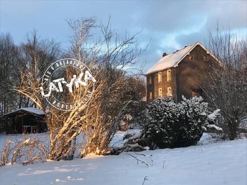 Property building, Winter