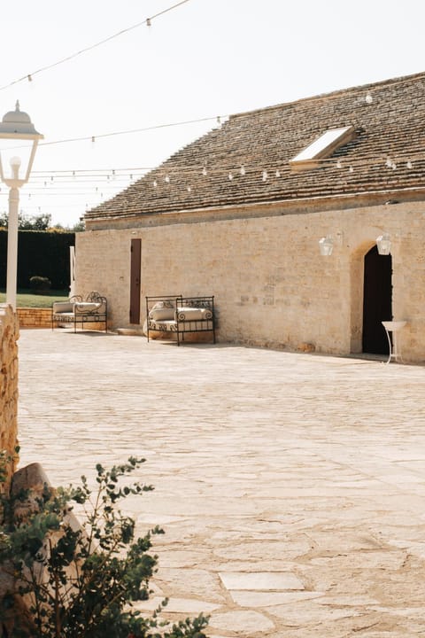 Property building, Day