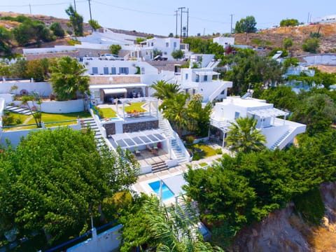 Property building, Patio, Garden, Swimming pool
