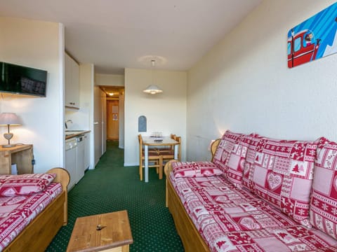 La Plagne : Appartement 2 pièces pour 5, balcon, proche pistes - FR-1-353-68 Apartment in Landry