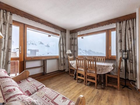 Appartement 2 pièces avec balcon, proche pistes, animaux admis - FR-1-351-70 Apartment in Mâcot-la-Plagne