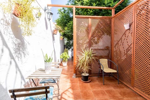 Patio, Balcony/Terrace