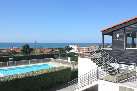 Sea view, Swimming pool