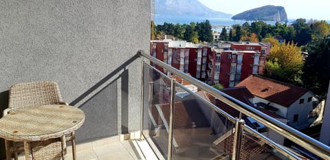 View (from property/room), City view, Sea view