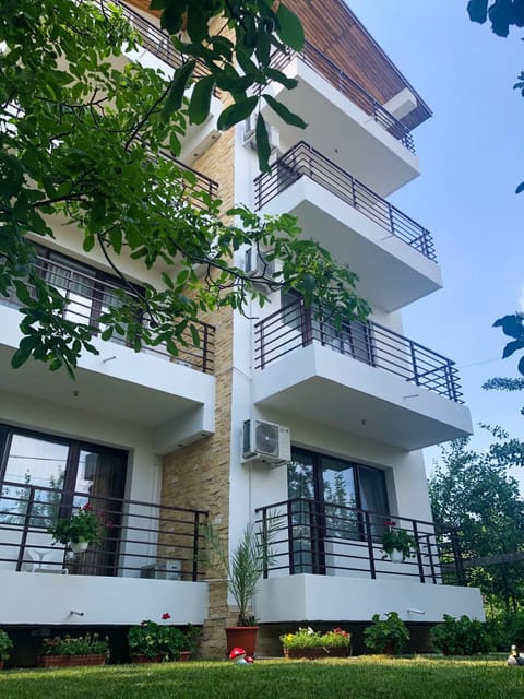 Property building, Facade/entrance, Street view