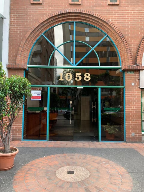 Facade/entrance, Property logo or sign