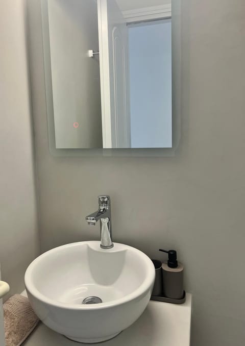 Vavanos Studios Bed and Breakfast in Naousa