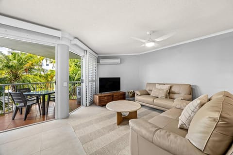TV and multimedia, Living room, air conditioner