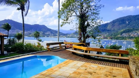 Casa em Angra dos Reis House in Angra dos Reis