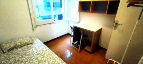 Pintor Pahissa Rooms Bed and Breakfast in L'Hospitalet de Llobregat