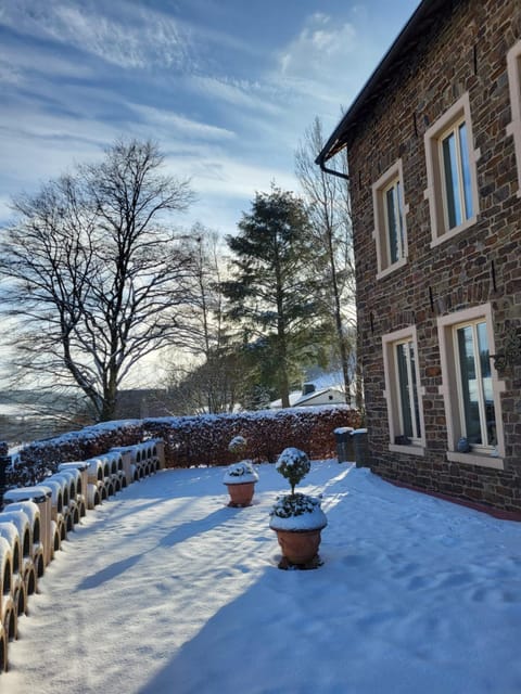 Die Alte Schule app Apartment in Wallonia, Belgium