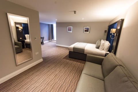 Living room, Photo of the whole room, Seating area