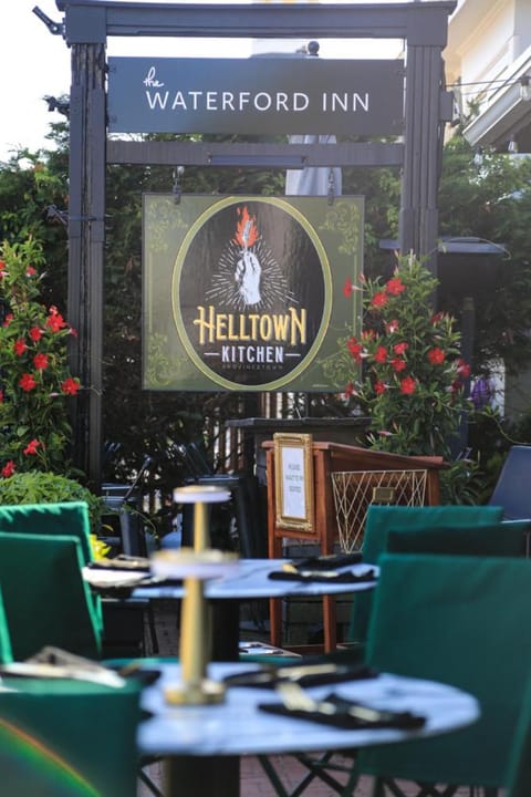 Restaurant/places to eat, Property logo or sign, Banquet/Function facilities