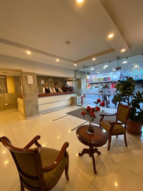 Living room, Lobby or reception
