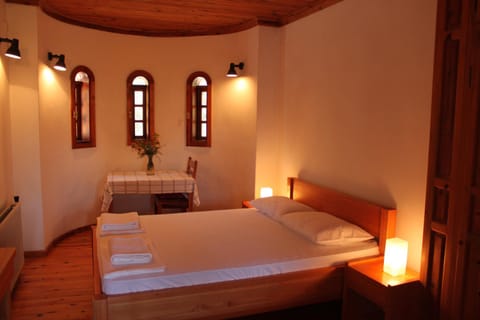 Library, Living room, Bedroom