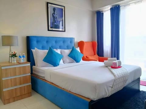 Bed, Photo of the whole room