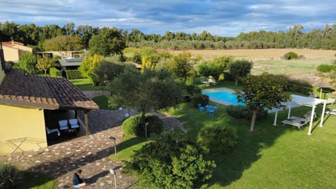 Property building, Day, Garden view, Swimming pool