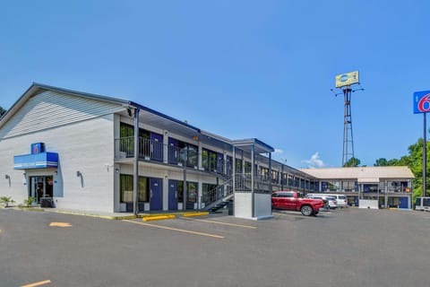 Property building, On site