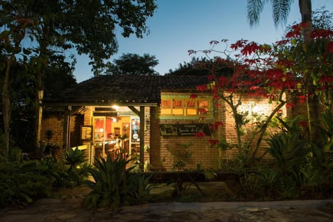 Facade/entrance, Night