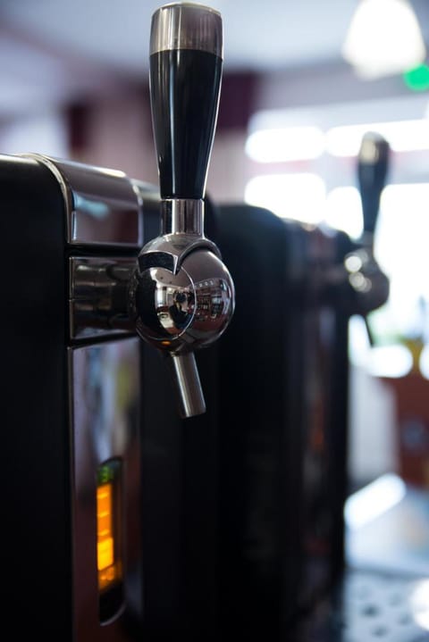 Lounge or bar, Alcoholic drinks