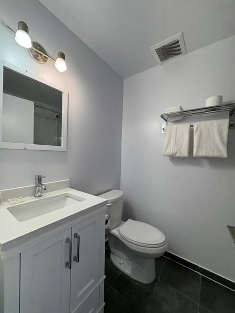 Island View Lodge Motel in Powell River