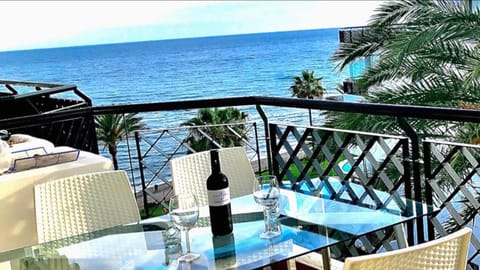 Balcony/Terrace, Garden view, Sea view