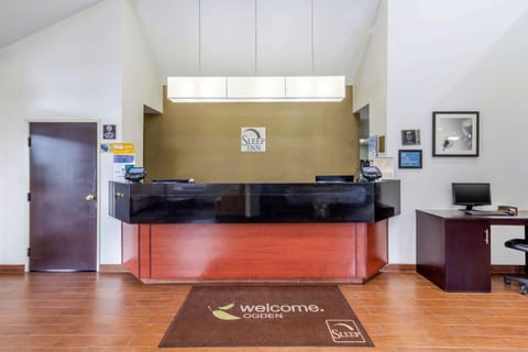 Lobby or reception, On site