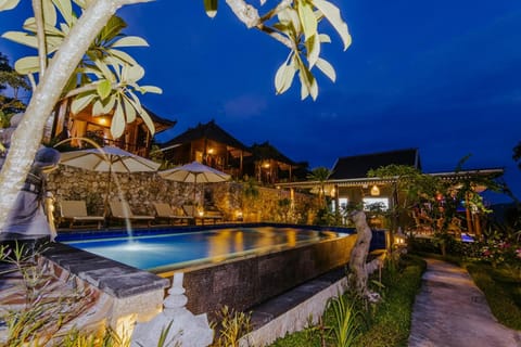 Sunday Huts Lembongan Bed and Breakfast in Nusapenida