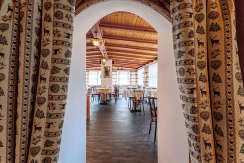 Lardi Hotel & Ristorante, Le Prese Valposchiavo Hotel in Province of Brescia