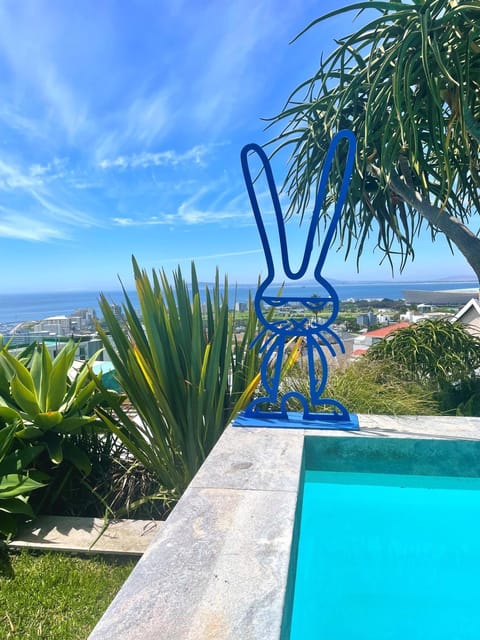 Upper Sea View Villa in Sea Point