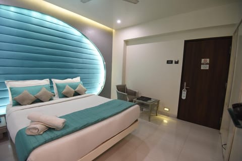 Seating area, Bedroom, Area and facilities