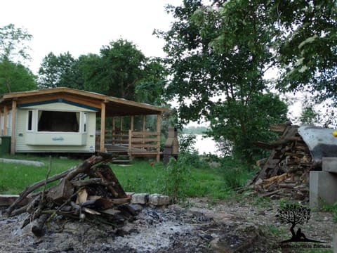 Property building, BBQ facilities, Garden