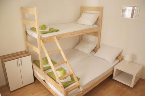 Bed, bunk bed