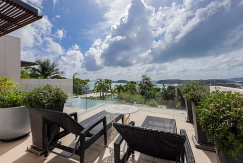 View (from property/room), Balcony/Terrace, Sea view
