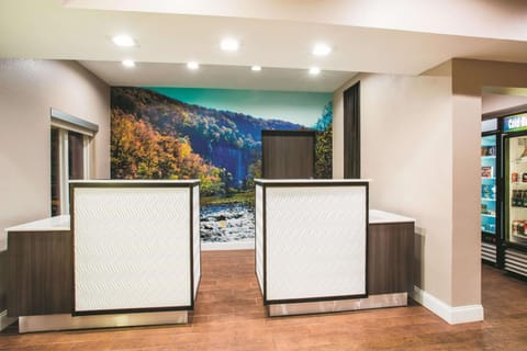 Lobby or reception, On site