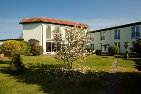 Property building, Garden