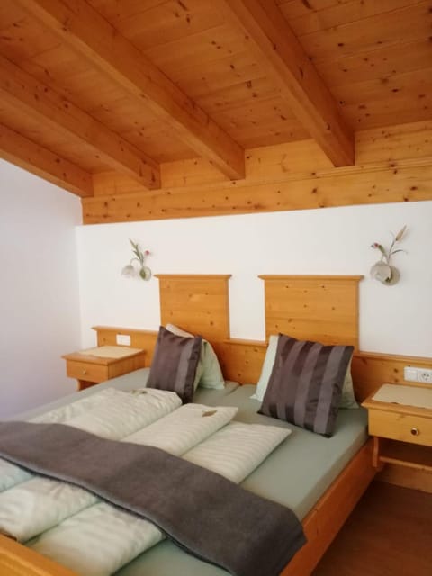 Landhaus Servus Bed and Breakfast in Salzburgerland