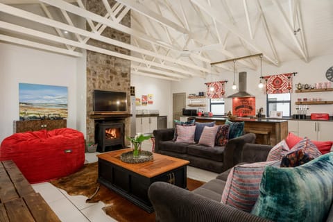 Communal lounge/ TV room