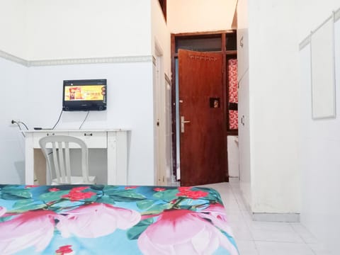 TV and multimedia, Photo of the whole room, Bedroom
