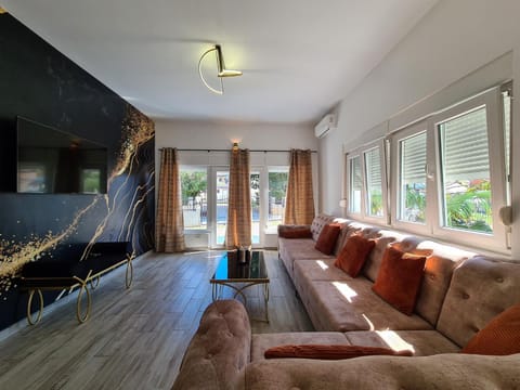 House Plavi 2130 House in Premantura