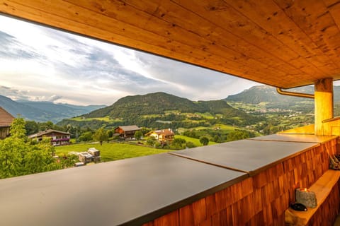 Day, Natural landscape, View (from property/room), Balcony/Terrace