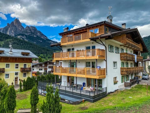 Cesa Bernard Apartment in Pozza di Fassa