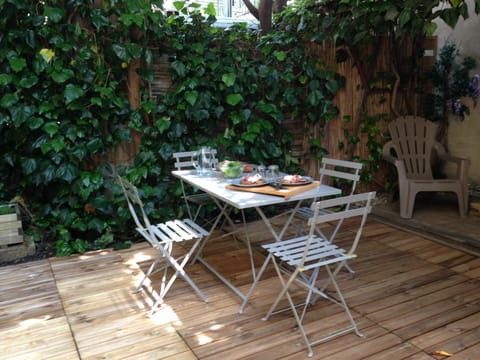 Patio, Garden