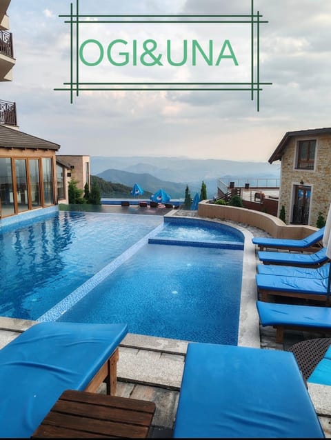 Day, Natural landscape, Mountain view, Pool view, Swimming pool, sunbed